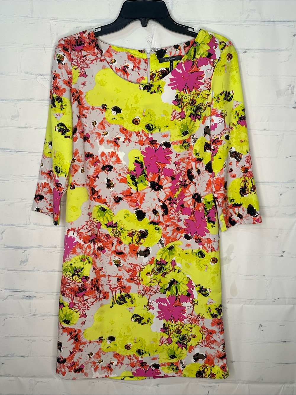 Women’s Daisy Fuentes Small Multi Color Dress